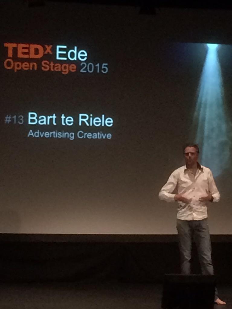 bmhazeleger's tweet image. Start breaking the rules. @btriele op blote voeten. #tedxede
