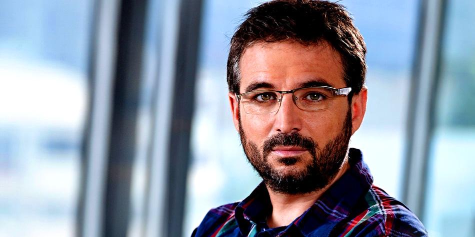 Évole: 'Bien dimitir por 'humor' negro. La hostia cuando también se dimita por dinero negro' vertele.com/noticias/evole…