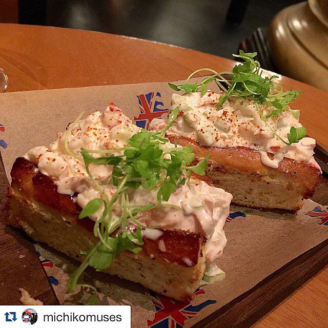 It's #NationalLobsterDay! Come by #GRPG at <a href="/caesarspalace/">Caesars Palace</a> to celebrate w/ our Mini Lobster Roll #EEEEEATS