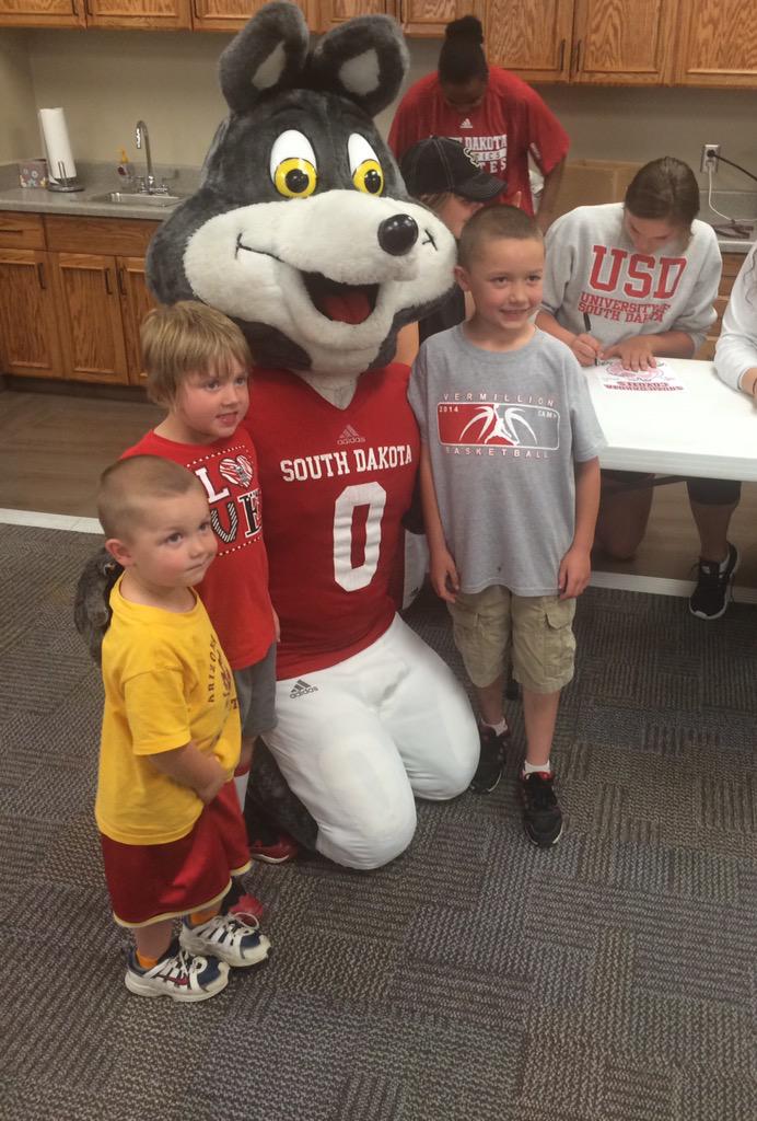 SDCoyotesWBB's tweet photo. Hero Day!!! Glad to be considered heroes in our community. Love giving back to the kids #USDCARES http://t.co/CJLYaSEeSM