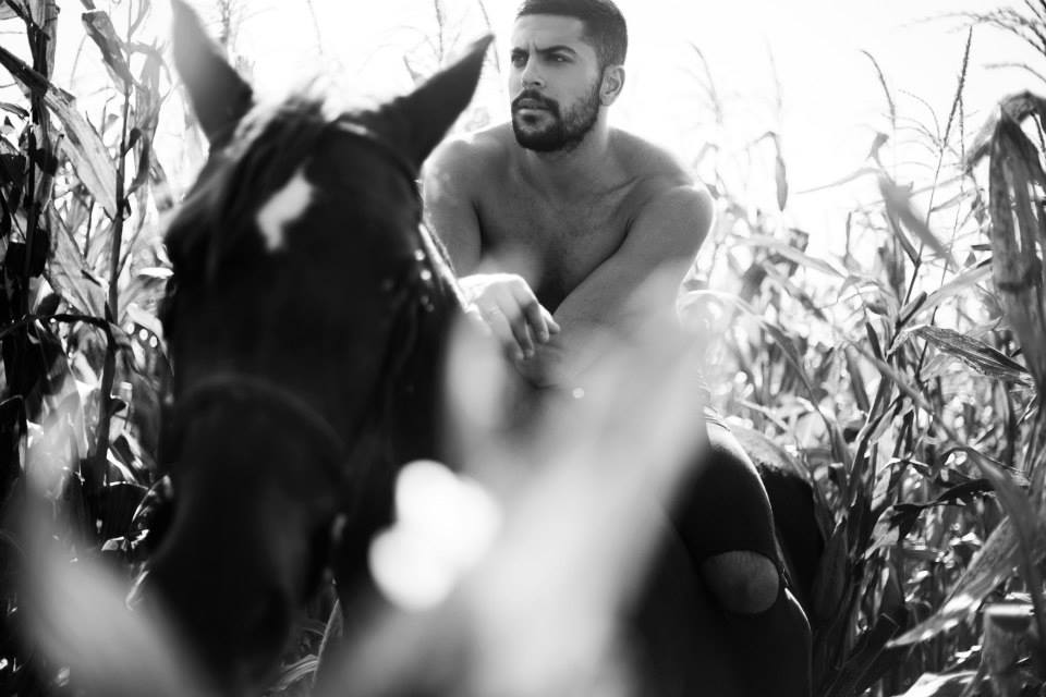 FacuMazzei's tweet photo. "@angiemonasterio: Algunas mas de las fotos que hicimos con @FacuMazzei Produccion de @marianinvogue http://t.co/g26fN3bNUK" ameeeeee