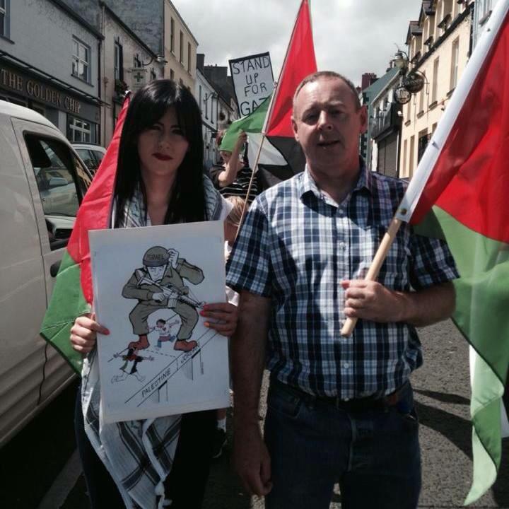 MisssPatrice's tweet photo. You only need to be human to stand up for the people of Palestine.   #PalestinianSolidarityHour http://t.co/UnSoxdtgcx