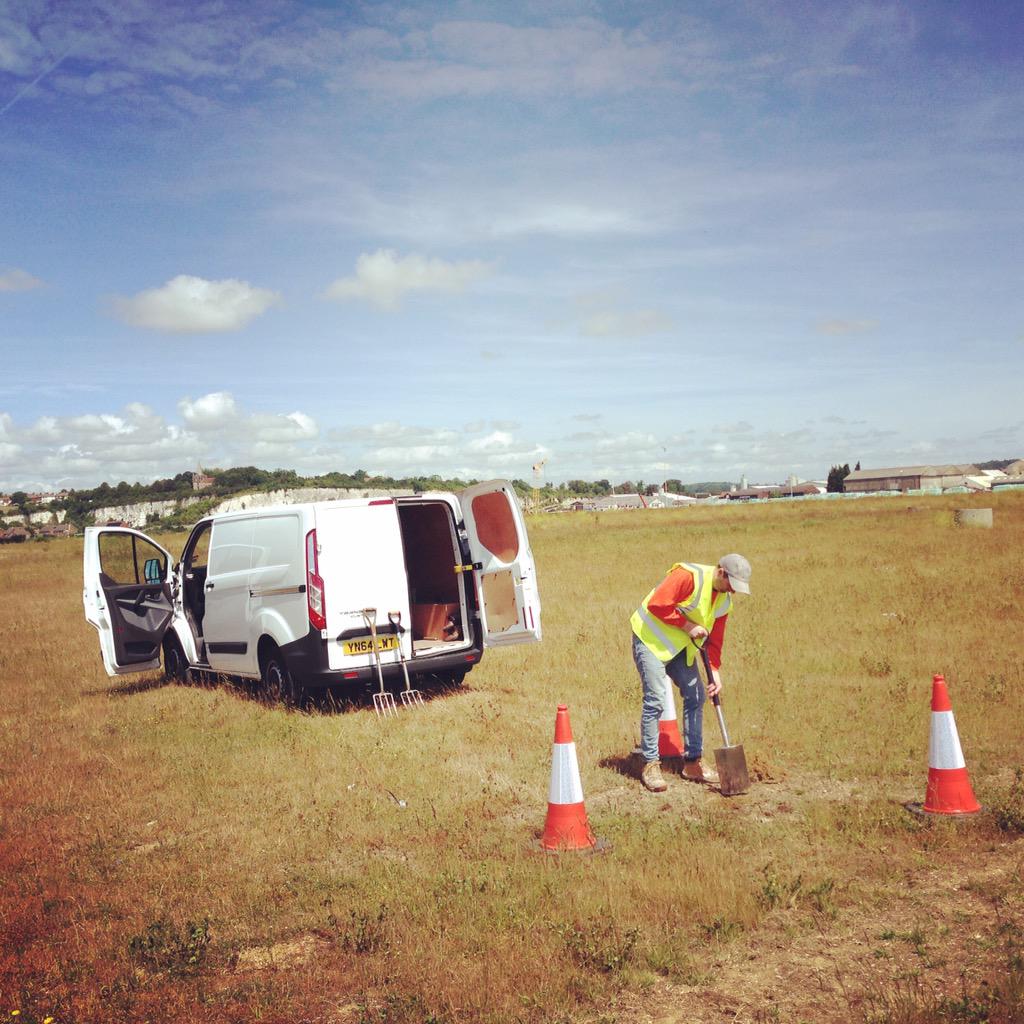 ccsacre's tweet photo. Good day with @stuartbowditch and look forward to do the rest tomorrow #InSite2015 #ApertureProject @artbirds http://t.co/AlONlTEJqG
