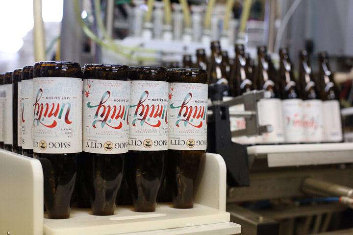 SmogCityBeer's tweet photo. #Unitybeer, available starting tomorrow! If you want to see this at your local bottle shop, tell them! #labw7 http://t.co/lWNEsfwMRq
