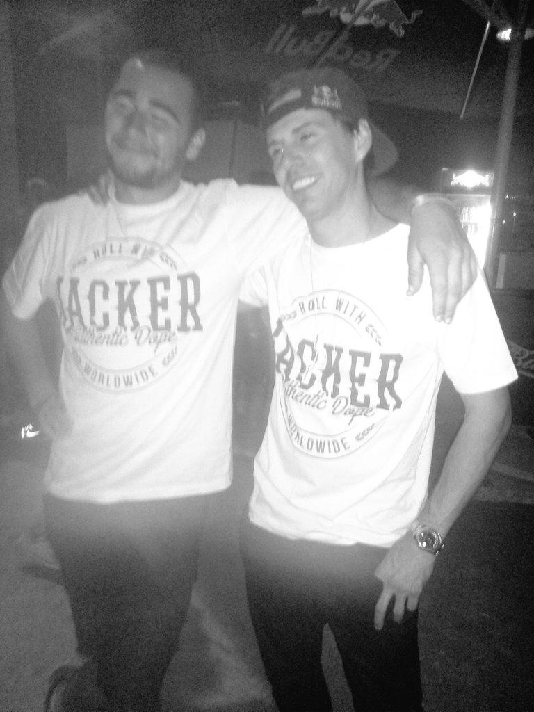 Awal-P'I.M.Pante tweet media