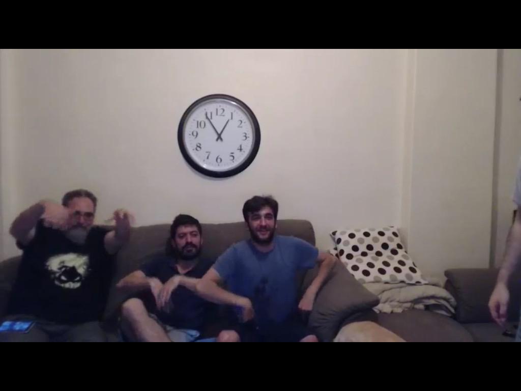 BestKoroglan's tweet photo. @pintipanda çılgın multıplayer ekibi herkezi costuruyor 😀😅😀 http://t.co/1MdD5PjeRV