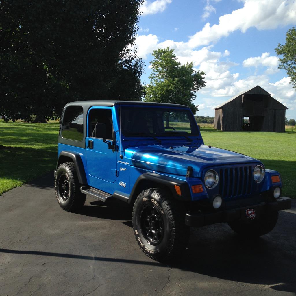 TkSchwettman's tweet image. Got a new toy! Can't wait to get the top off! #Somethingforme! #LifeIsGood!