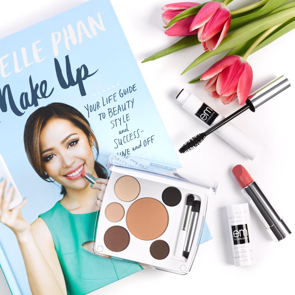 emcosmetics's tweet image. natural beauty 🌷 what&apos;s your #motd? 💄 #emcosmetics