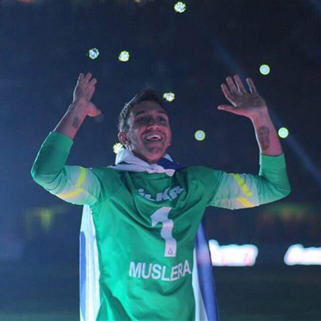 Happy birthday Nando! There\s none better than you! Fernando Muslera turns 29 today. 