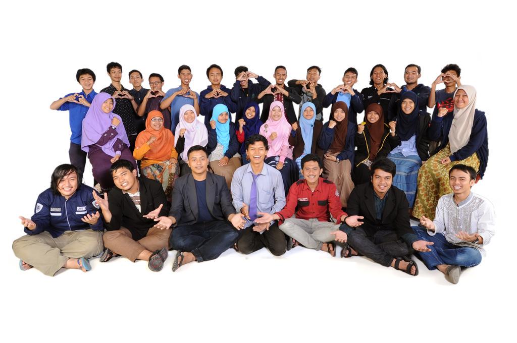 Partai Bunderan Kabinet Bersama Berkarya 2014-2015 :D