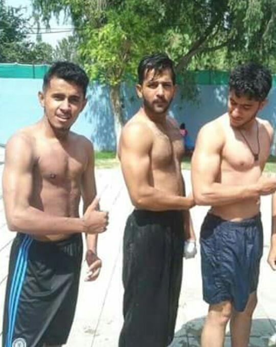 Kha74Raja's tweet photo. http://t.co/2cvckAzdSz