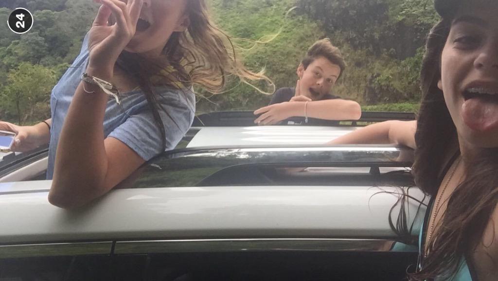 emmarosedriver's tweet photo. Leaving Maui😭but had some pretty fun times💖🎉 http://t.co/K7Iz63XePw
