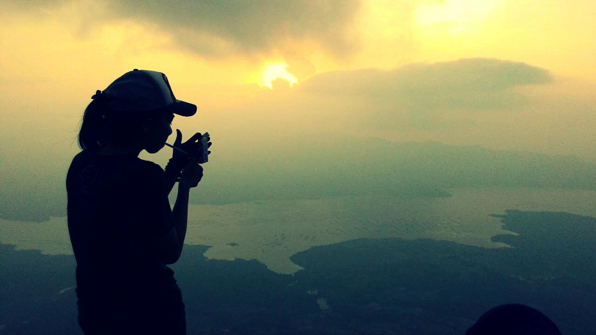 V I A (@afriyantirahma) on Twitter photo 