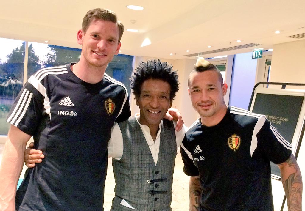 LanceLowe's tweet photo. #LCM #fashionweek #soiree #SecretSalon #BelgiumFootballTeam #wigmorestreet #CLBrasserie #TimeOutLondon #ESgoingout http://t.co/IIo01odzlJ