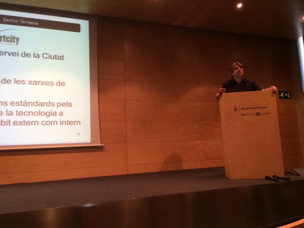Gran presentació de l'<a href="/ajterrassa/">Ajuntament de Terrassa</a> al #SentiloUserDay <a href="/circutor/">CIRCUTOR</a> <a href="/sentilo_io/">Sentilo</a> Enhorabona Albert Marín! <a href="/albmarace/">Albert Marin Acevedo</a>