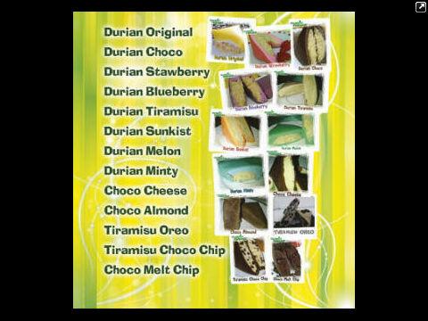 Mongggoooo di orderr Pancake durian by celebrity Pancakee...
Lezatnyaaa bedaaaaa lohhh....^^
Cobain dehhh...