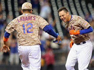 MetsPics's tweet photo. Great come from behind walkoff win last night in 11 innings. Ya Gotta Believe in the first place Mets! http://t.co/OH4RR3ZKrd