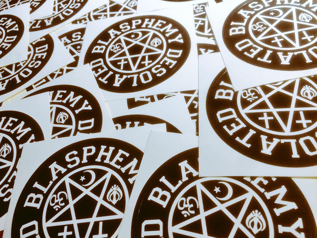RETRIBUTION178's tweet photo. Sick stickers😈少なめに作ったDESOLATEDの特典用ステッカーが到着📦仕上がり良好です👍#desolated #0619 #retribute #rr01 http://t.co/iMh6HwTJTW