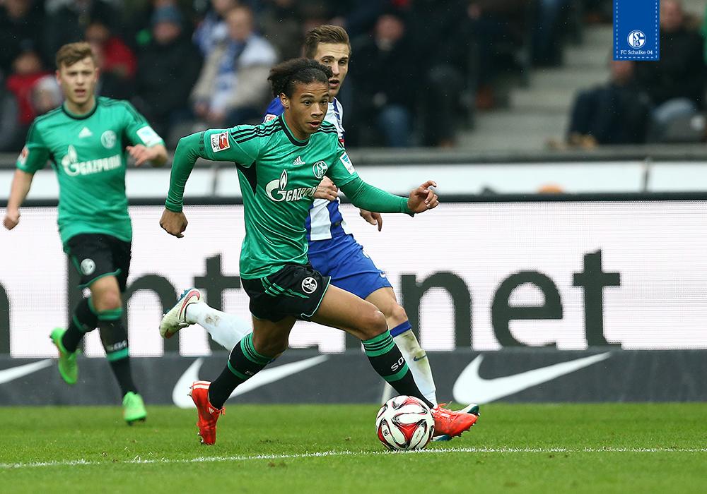 s04's tweet photo. Leroy #Sane ist zum besten Newcomer der Saison 2014/2015 gewählt worden. http://t.co/UkSnJ3uBSt #S04 http://t.co/GKHCjiDxJw