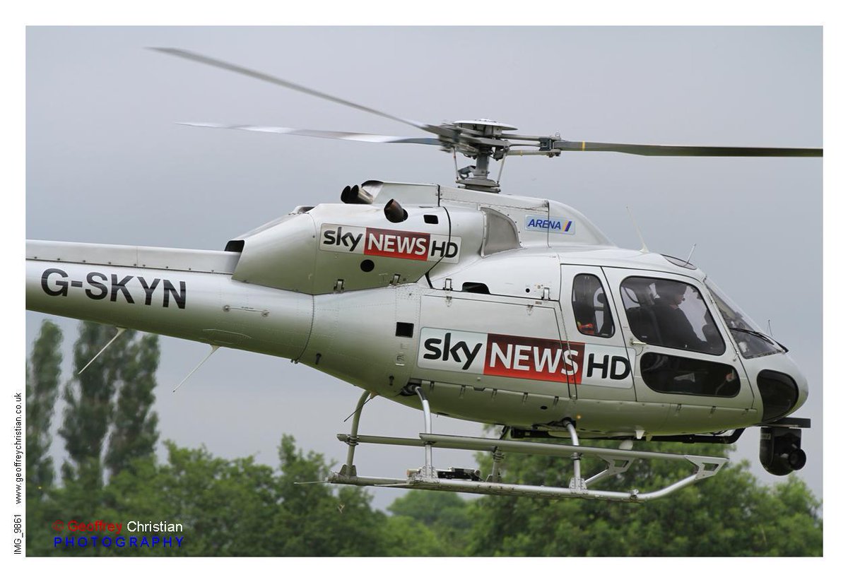geoff_wiv_a_g's tweet photo. @SkyNewsHD Look what I saw at @RedhillAvFest on Sunday. http://t.co/CqNop9fpik