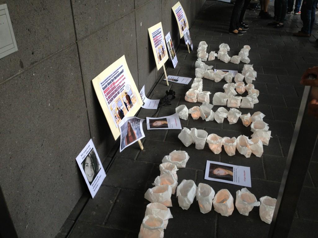 Große Empörung bei Familie von getöteter #Tugce: Mutter von Täter soll Gedenkmal vor Gericht bespuckt haben