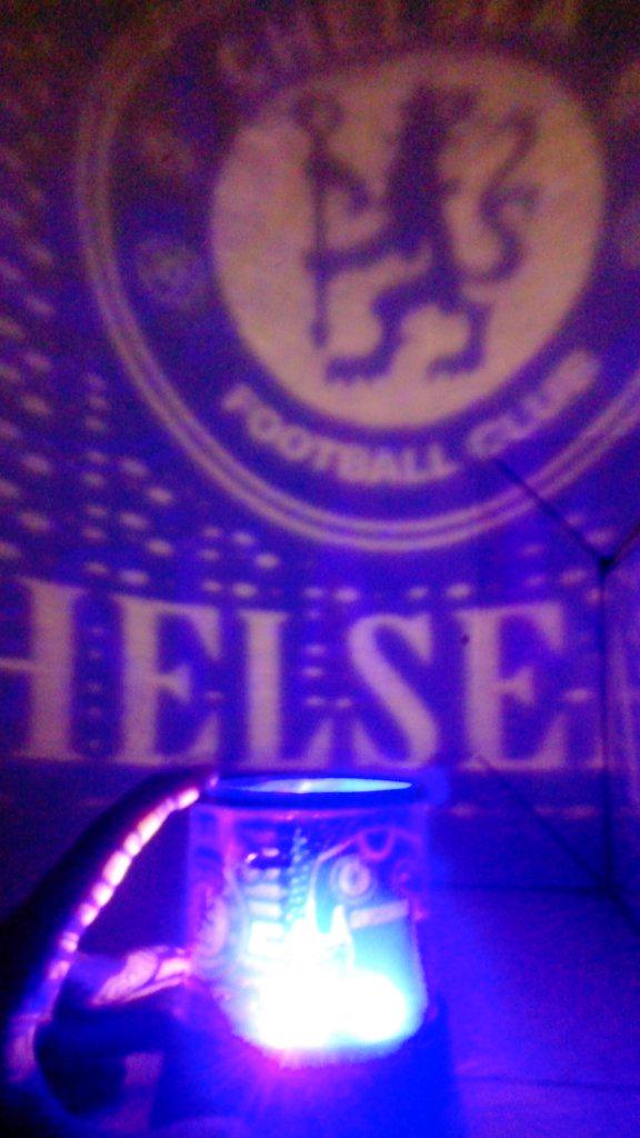 putra_vs's tweet photo. thanks banget sayang buat hadiahnya! sumpah gokil abis suka banget :D  loveyoumore bey :** #CFC @tasyadeldel http://t.co/fnAZGbTd14