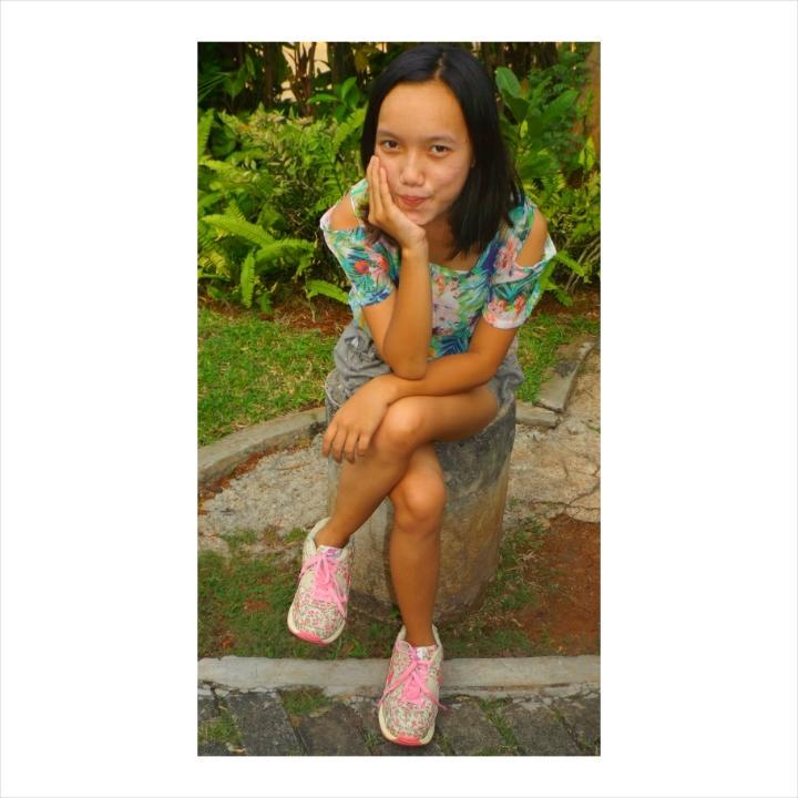 SyahsabillaDeja's tweet photo. Hello?gatau ini gaya apa wkwk📷 http://t.co/dr7NsElvSQ