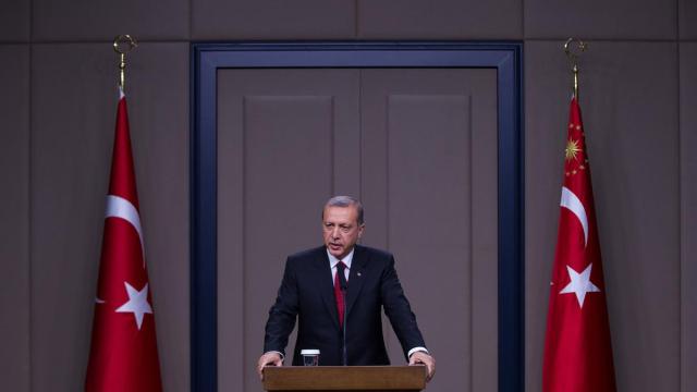 ERDOĞANA ÇİZİLEN CB ROLÜ
SİYASET ACEMİLERİNİN İSTEDİĞİ
GİBİ DEĞİL,
HALKIN İSTEDİĞİ GİBİ OLUR..
