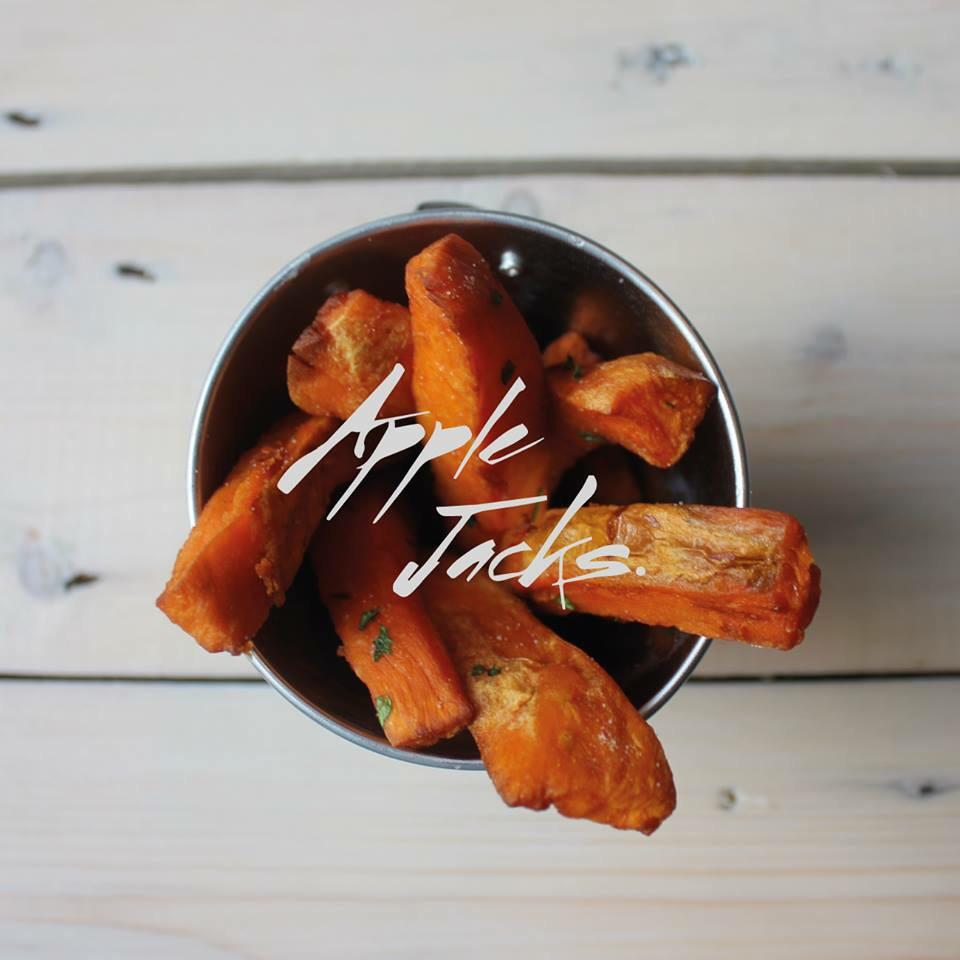 applejackscdf's tweet image. RT for entry into 'free meal for two' competition #surfandturf #cocktails #craftbeer