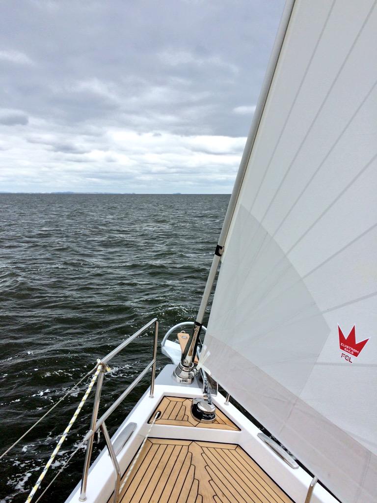 MChiaraAllegra's tweet photo. #sailing in the northern sea! ❄️ #elvstrom #hanse http://t.co/1NU33I3skJ