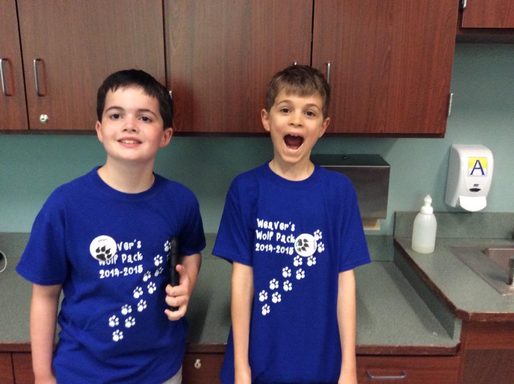 Grade2WolfPack's tweet photo. WolfPack creating 'What I learned in 2nd Grade' iMovies! @NTMPrincipal @tekaboutit http://t.co/7yAalcl298