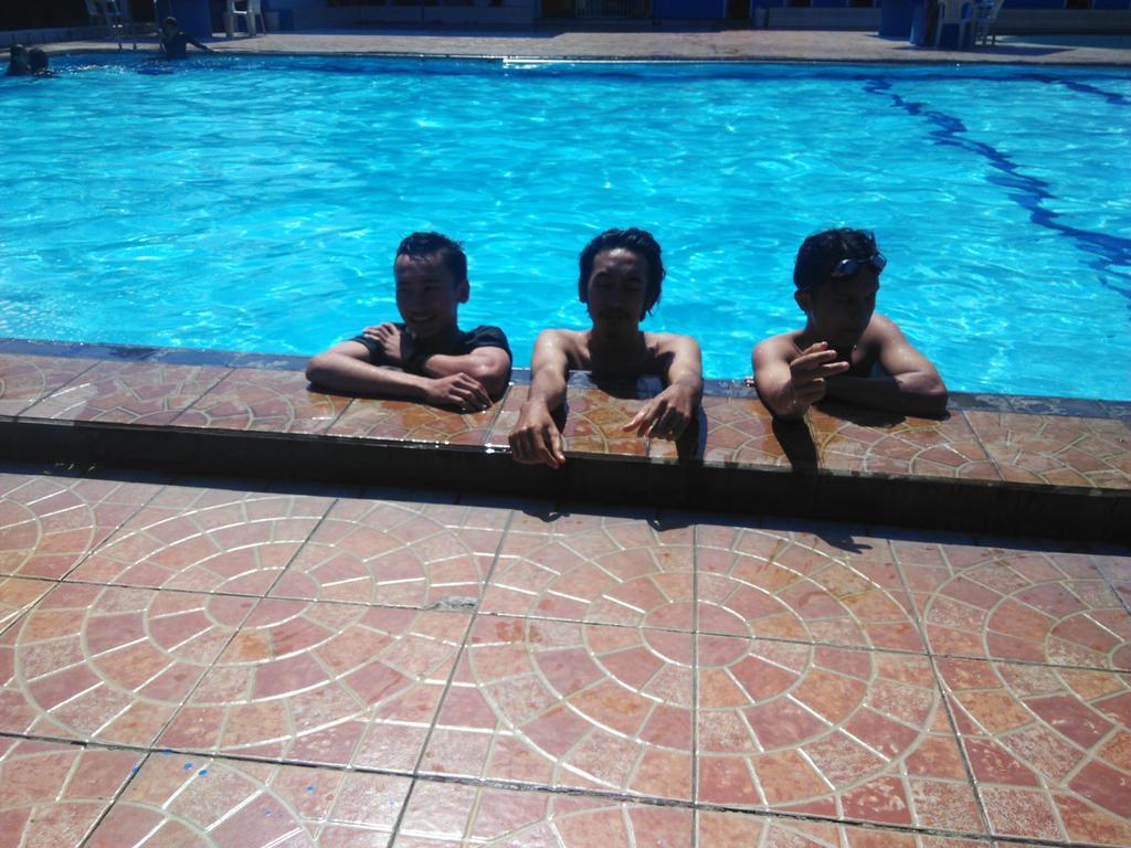 juiceboxband_'s tweet photo. anclum dakssss! @AndriDion @andryxandry @titanjalu http://t.co/b0S41O90fC