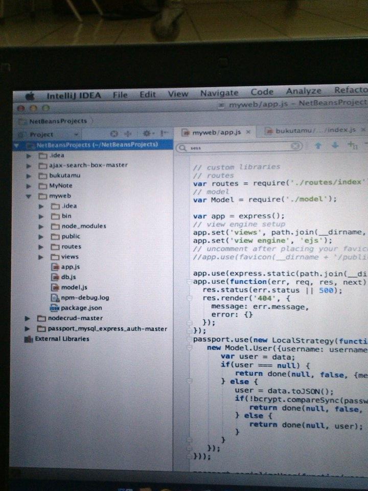 hikmahgumelar's tweet photo. Still on hospital until tomorow the beauty of #nodejs #code http://t.co/Fzagd6MMOV