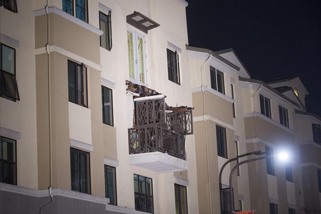 Five people killed, 8 injured after balcony collapse in Berkeley, California  buzzfeed.com/jessicasimeone…