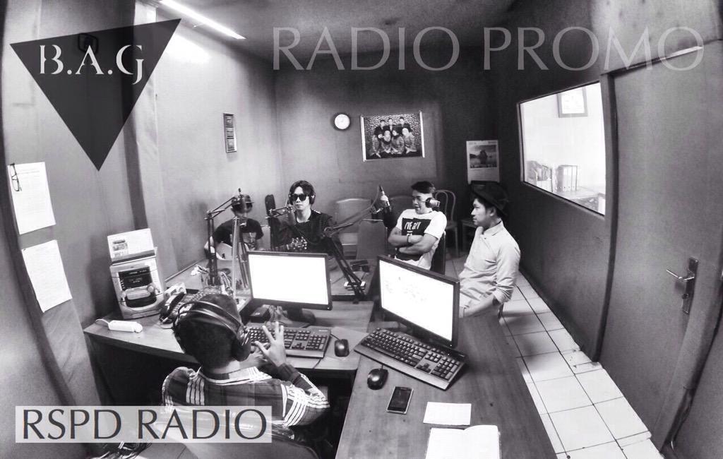 wanted_B_A_G's tweet image. Radio 1 tadi di sukabumi @B_A_G_INDONESIA #JANGANBILANGDULU