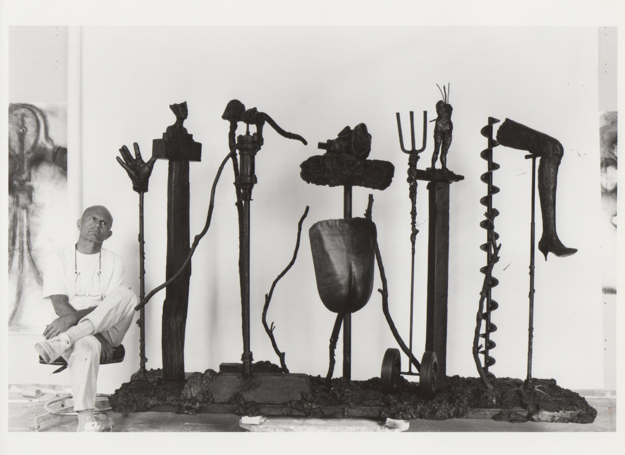 Happy 80th Birthday to Jim Dine! Celebrate the artist by exploring his sculptural works at  