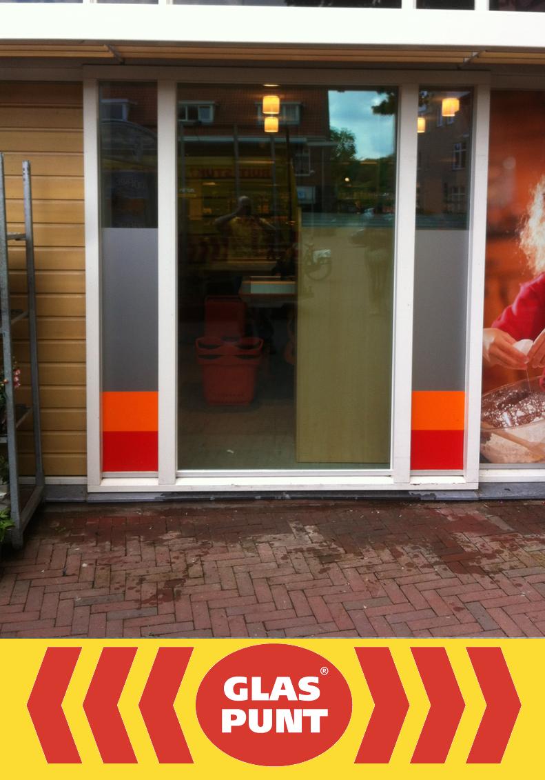 Bij COOP in Arnhem weten ze hoe ze inbrekers buiten moeten houden. Onze monteurs hebben daar een iso-ruit geplaatst.