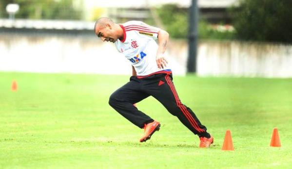 DoentesPFutebol's tweet photo. @DoentesPFutebol http://t.co/bFrlIPHfY6