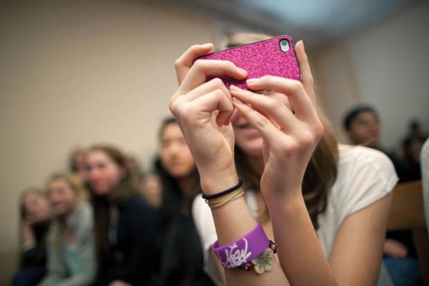 Could tweeting in lectures be good for learning? Smart phones in class could be beneficial: owl.li/OokeV