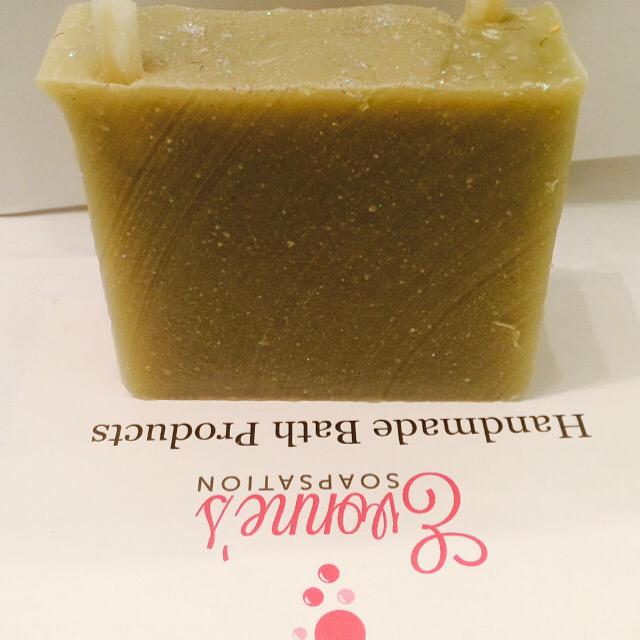 Soapsation's tweet image. #SoapPorn #natural #bathandbody #smellgood #support #enrichednutrients #evonnessoapsation #soapboss