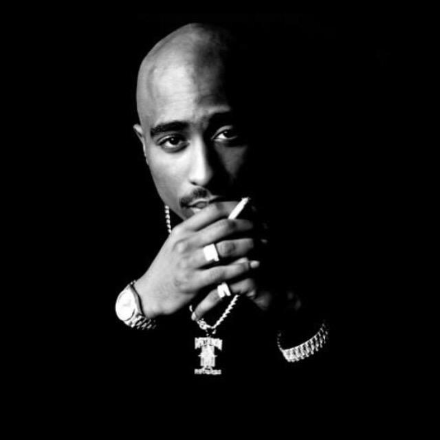 Happy Birthday to 1 of greatest rappers of all time,the legendary Tupac Shakur!Rest In Paradise!  
