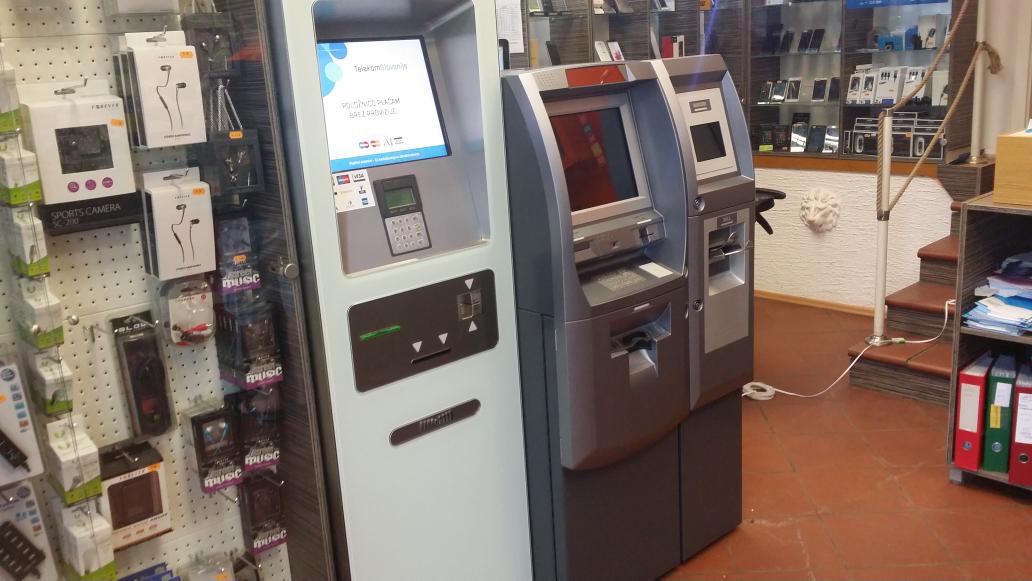 BTCComCoin's tweet photo. Just launched another btc Atm in #NoveFuzine at @jojohudina #Gsmservis. #Operater @GreComCompany atm by @genesiscoin http://t.co/e7Yg1uAJ9k
