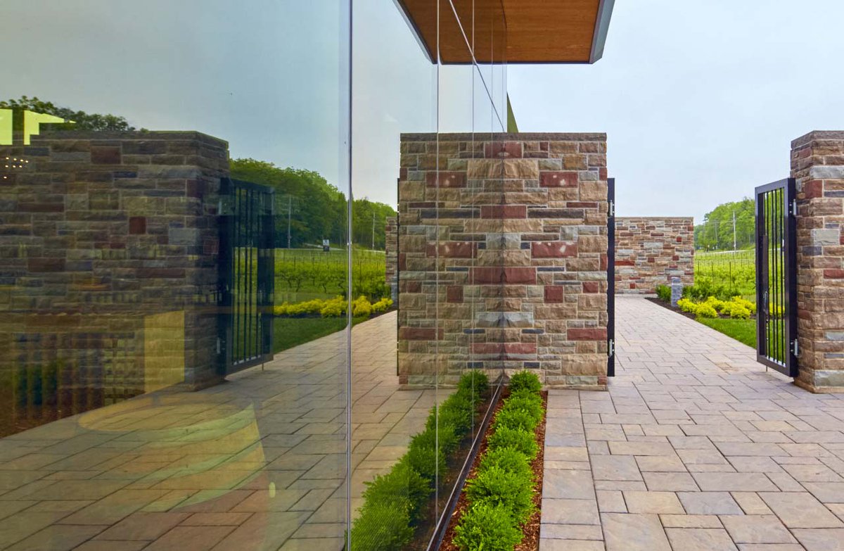 selphicks's tweet image. beautiful  Redstone  winery @FNGlass