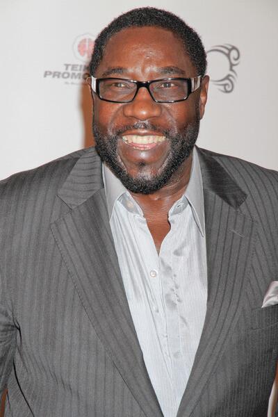 Happy Birthday to the legend Eddie Levert 