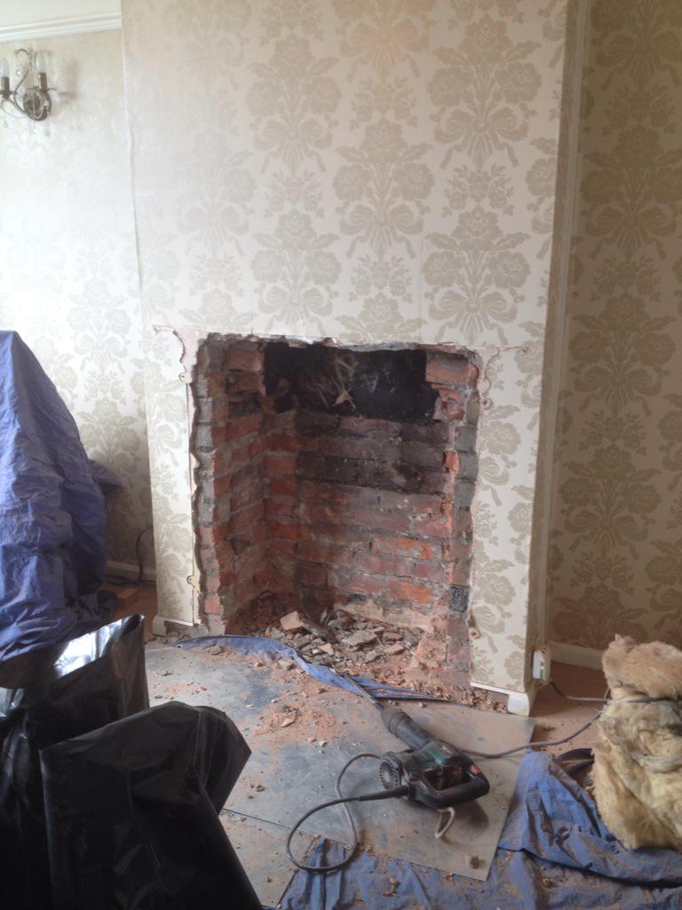 StoveRoom's tweet photo. Aperture ready for #multifeul #stove #thestoveroomcardiff http://t.co/1BA58tcN34