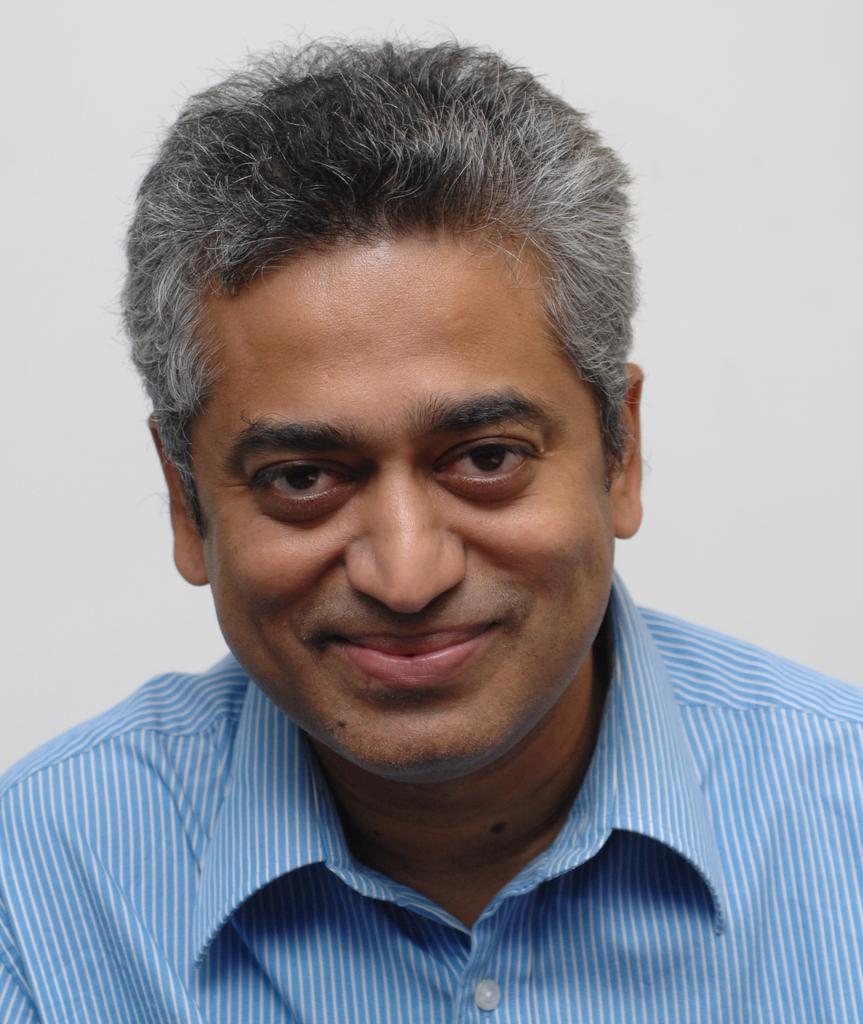 FOTUS_47's tweet image. Rajdeep is relieved that finally  #ModitoRajdeep is trending on Twitter. Narendra nahi to Lalit hi sahi.