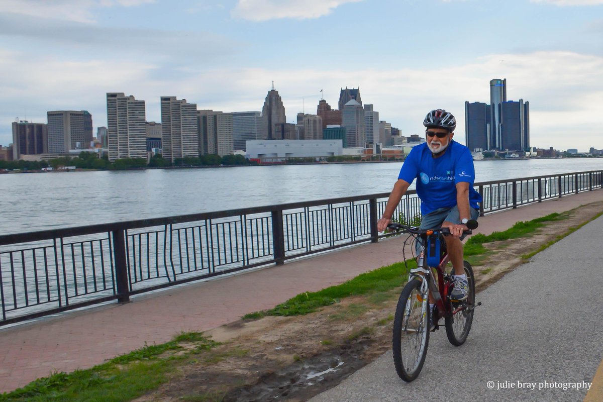 cmhaBLC's tweet photo. Five days left until @ridedonthide! Ride, raise funds, and promote #mentalhealth for all: http://t.co/bLNzdFKpIC http://t.co/g1dKw6F4Ad