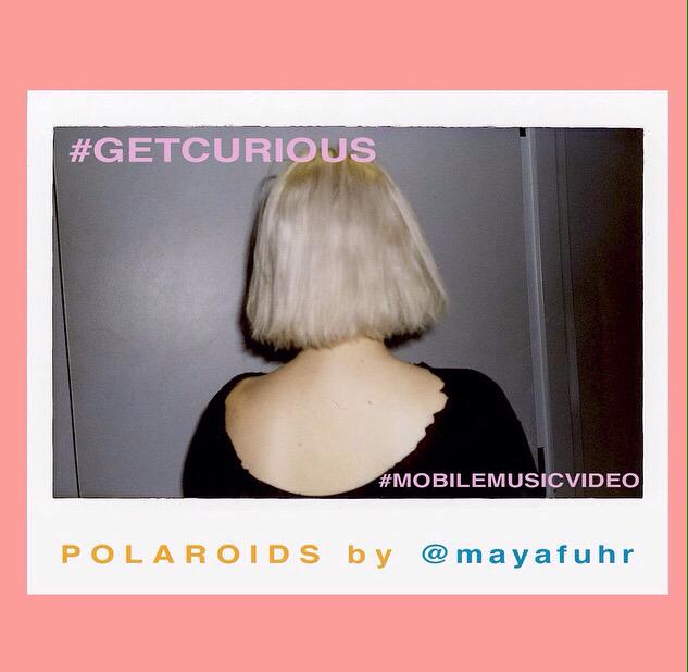 taking pics <a href="/bestivalTO/">Bestival Toronto</a> tonight 5:30-9pm in the "tent or curiosities" #GetCurious #mobilemusicvideo <a href="/Fidomobile/">Fido</a>