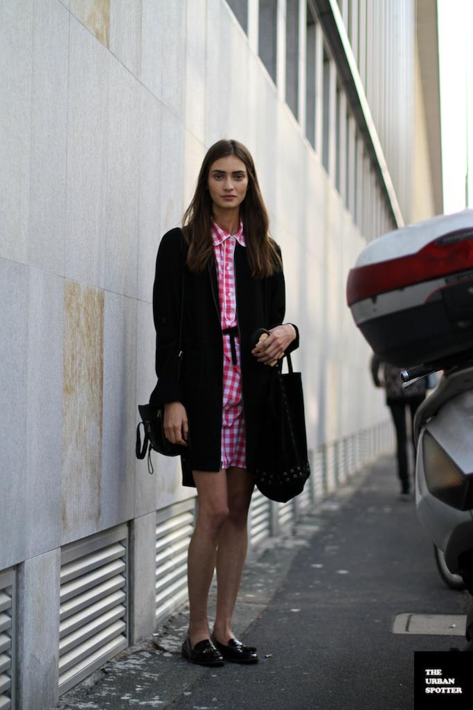 rcinal7's tweet image. 65634135382   marine deleeuw on the sitreet source 547