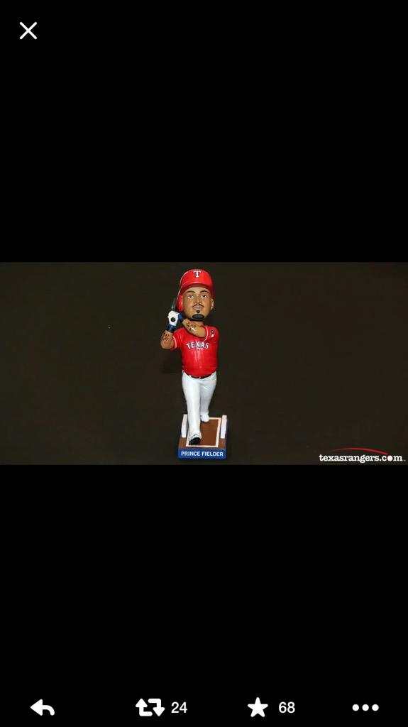 jackhale37's tweet photo. @Rangers http://t.co/O8JgGq51kL